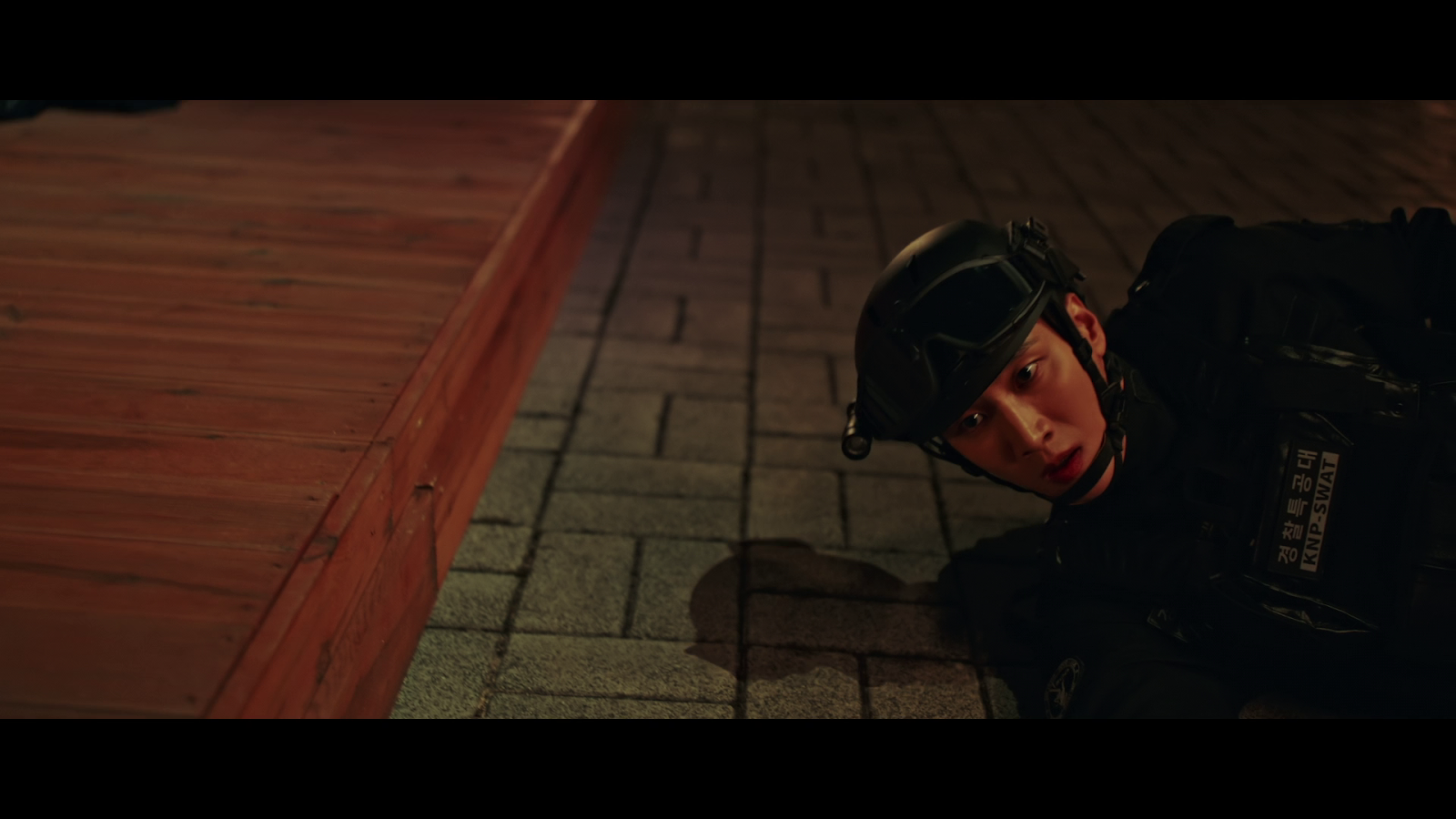 Flex X Cop (Season 1-2)[S02 Ep14 Added] Korean With Subtitles K-Drama WEB Series 720p | 1080p Screenshot