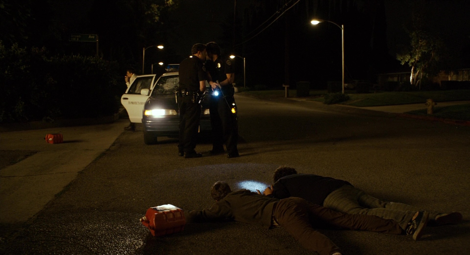 Superbad (2007) UNRATED BluRay Dual Audio [Hindi ORG. + English] Full Movie 480p | 720p | 1080p Screenshot