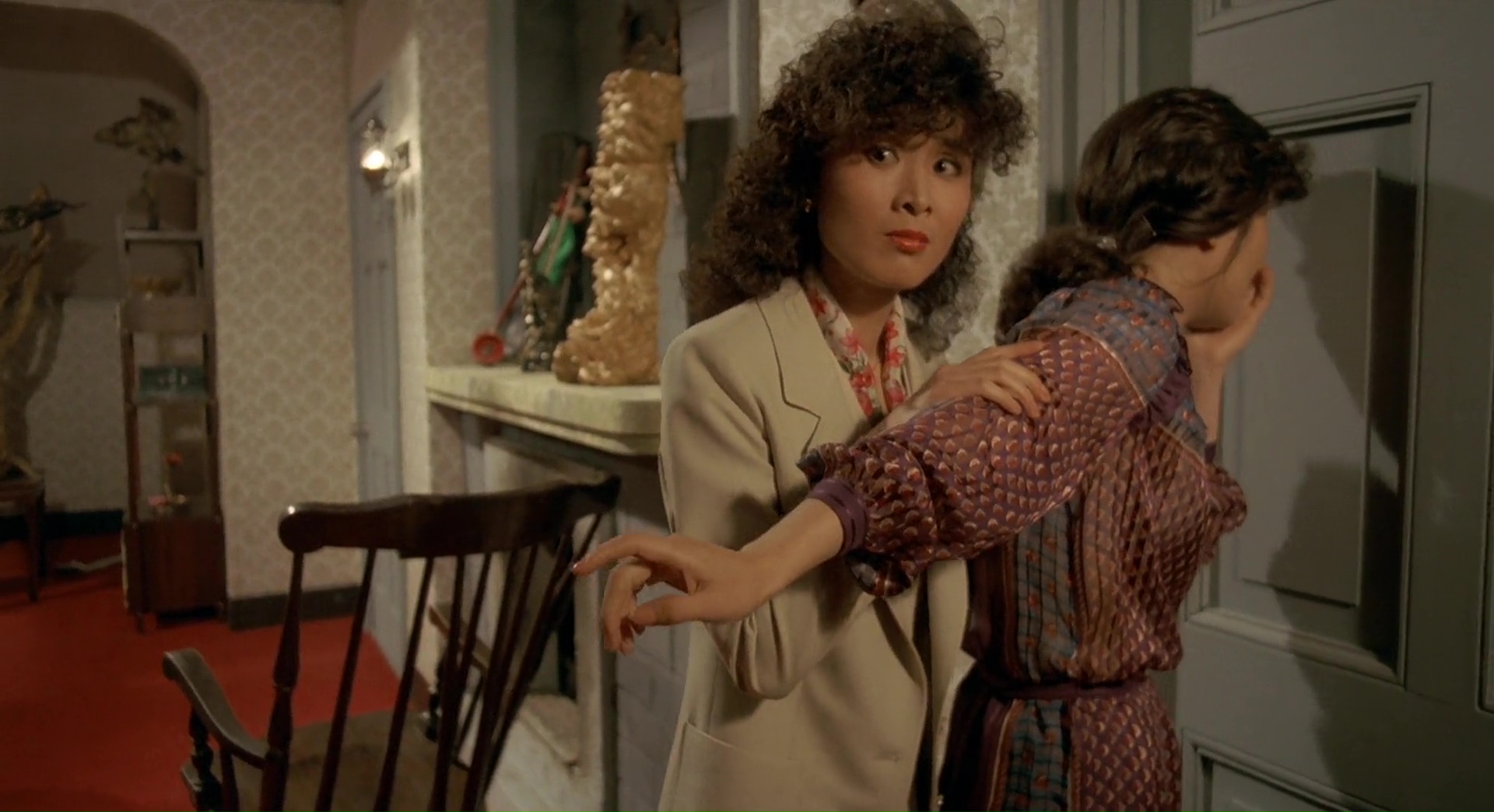 Suddenly in the Dark (1981) Blu-Ray Dual Audio {Hindi-Korean} 480p | 720p | 1080p Screenshot