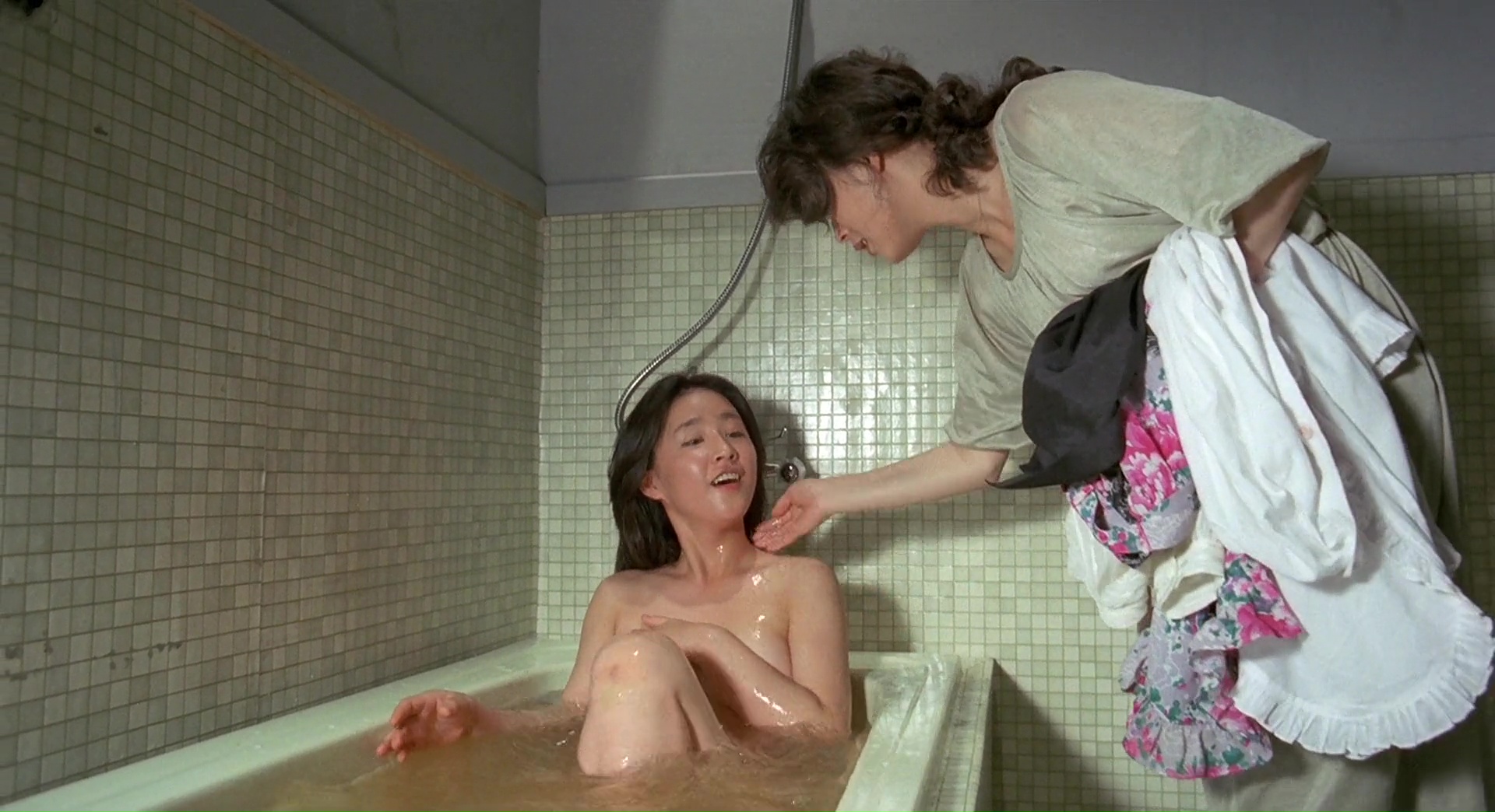 Suddenly in the Dark (1981) Blu-Ray Dual Audio {Hindi-Korean} 480p | 720p | 1080p Screenshot