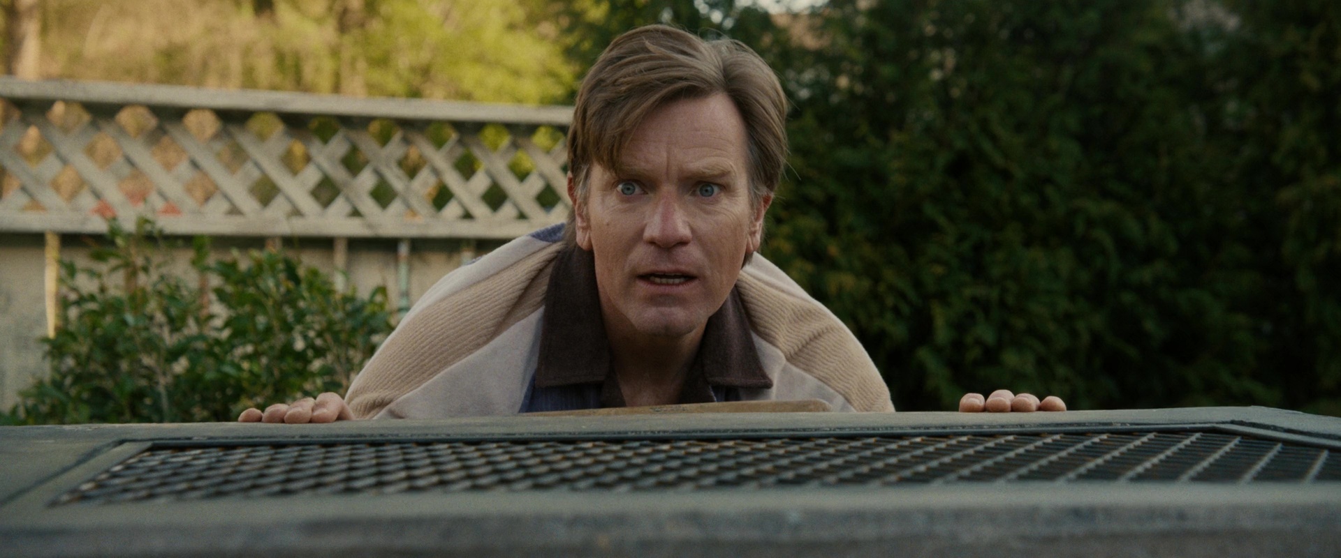 The End of Oak Street (2026) WEB-DL Dual Audio {Hindi-English} 480p | 720p | 1080p Screenshot