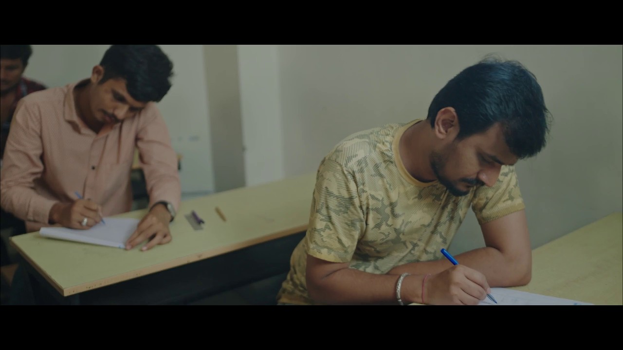 Lattha Sadan (2024) Gujarati WEB-DL 1080p Screenshot