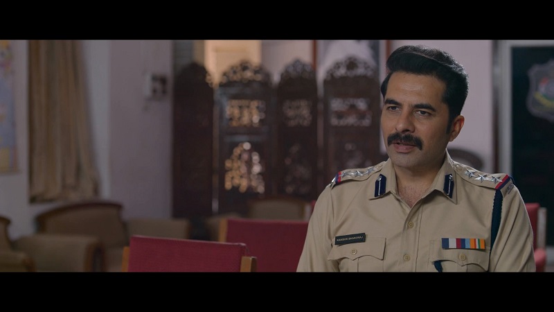 Hello (2023) Gujarati Full Movie WEB-DL 480p | 720p | 1080p Screenshot